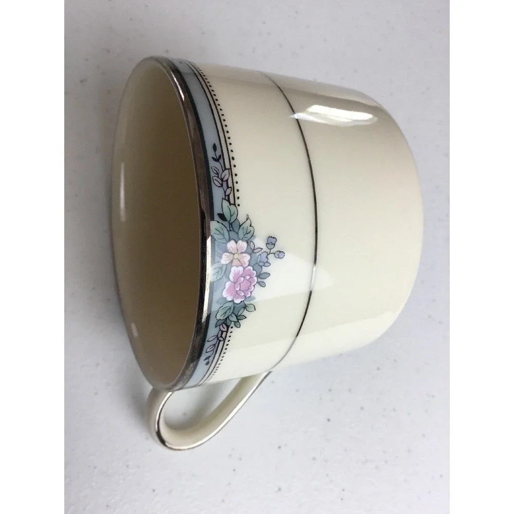 MIKASA Cup Regal Rose Fine Ivory L2251 Japan Coffee Tea Flowers Lot Of 5
